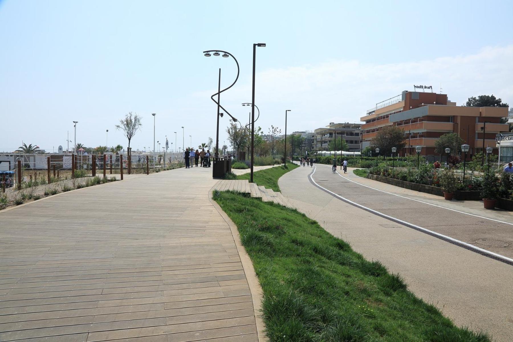 Zuara9Room Rimini Zewnętrze zdjęcie